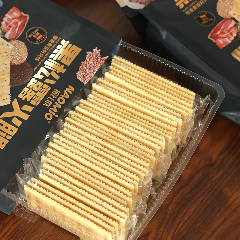 Frisdrankcrackers met zwarte truffelham