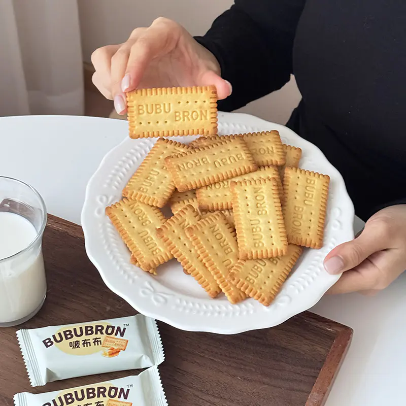 Eiwitrijke koekjes met DHA-eierkaassmaak